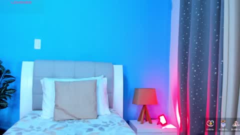 Snapshot of emillygonzalez chatting on January 8, 2025, 6:52 pm . . online show from January 8, 2025, 6:52 pm