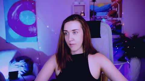 emillylopez online show from July 27, 2026, 8:10 am