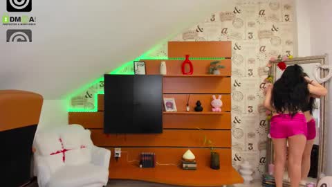 Snapshot of emillytaylor chatting on March 2, 2026, 5:08 am EmillyTaylor online show from March 2, 2026, 5:08 am