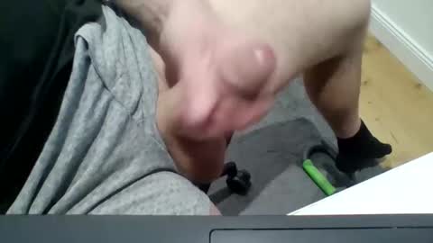 emilmirror online show from March 31, 2026, 8:26 am