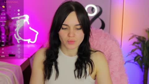 Snapshot of emily___cute chatting on December 14, 2024, 6:52 pm Emily Cute online show from December 14, 2024, 6:52 pm