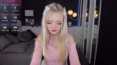 Emily online show from December 28, 2024, 1:18 am