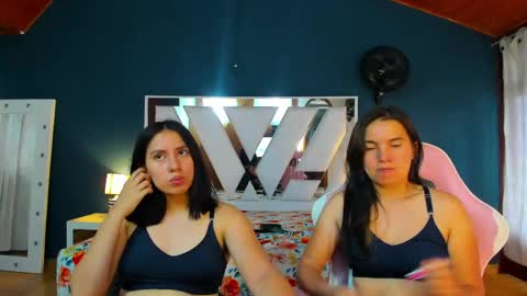 Emily and Soffy online show from April 18, 2026, 7:58 pm
