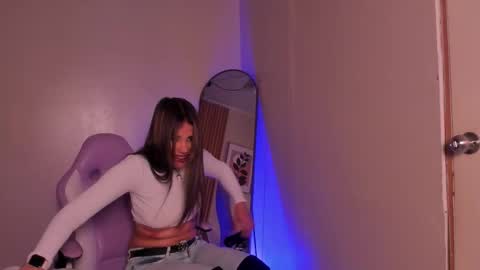              online show from February 3, 2026, 7:08 pm