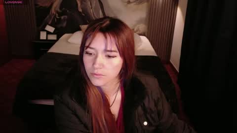 Snapshot of emily_cherry_ chatting on May 26, 2026, 1:51 pm Emily Cherry online show from May 26, 2026, 1:51 pm