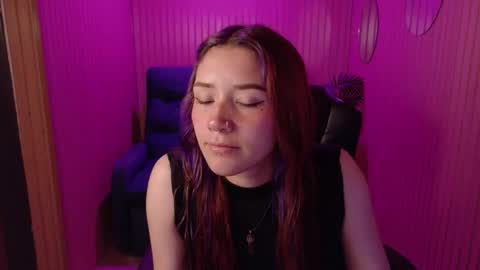 Snapshot of emily_cherry_ chatting on May 29, 2026, 3:54 pm Emily Cherry online show from May 29, 2026, 3:54 pm