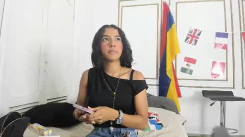 Snapshot of emily_gaviria1 chatting on June 16, 2026, 1:47 pm emily_gaviria1 online show from June 16, 2026, 1:47 pm