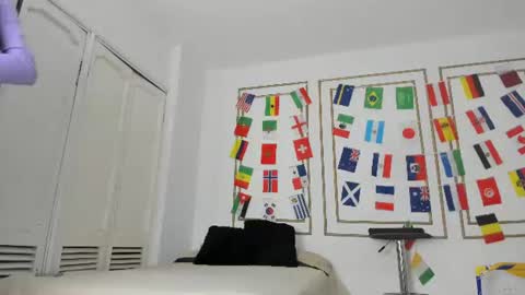 Snapshot of emily_gaviria1 chatting on July 1, 2026, 12:07 pm emily_gaviria1 online show from July 1, 2026, 12:07 pm