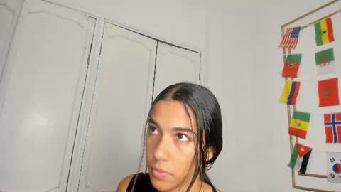 Snapshot of emily_gaviria1 chatting on July 11, 2026, 12:19 pm emily_gaviria1 online show from July 11, 2026, 12:19 pm