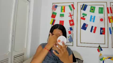 Snapshot of emily_gaviria1 chatting on July 14, 2026, 12:11 pm emily_gaviria1 online show from July 14, 2026, 12:11 pm