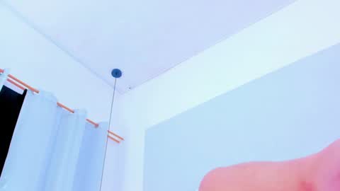 Emi  online show from January 22, 2025, 5:06 pm