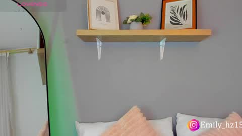 Snapshot of emily_haze chatting on February 10, 2025, 10:53 am Emily online show from February 10, 2025, 10:53 am