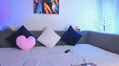 Emily Heels online show from July 28, 2026, 6:20 pm