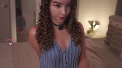 Snapshot of emily_johnson1 chatting on April 24, 2026, 1:30 am Juliana online show from April 24, 2026, 1:30 am
