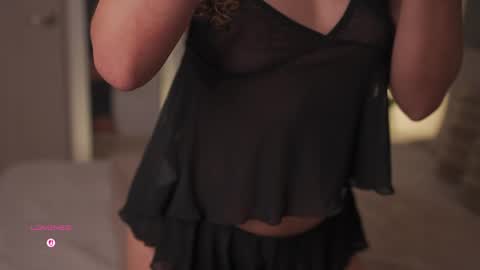 Snapshot of emily_johnson1 chatting on May 11, 2026, 11:24 pm Juliana online show from May 11, 2026, 11:24 pm
