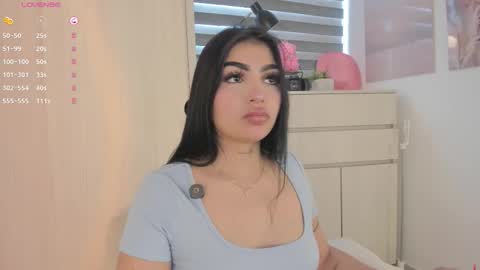 EmilyKenner  Independent model  online show from October 13, 2025, 12:16 pm