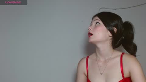 Snapshot of emily_littesweet chatting on July 25, 2026, 3:26 am Emily littesweets online show from July 25, 2026, 3:26 am