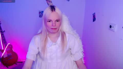 Lia online show from November 26, 2025, 9:49 pm