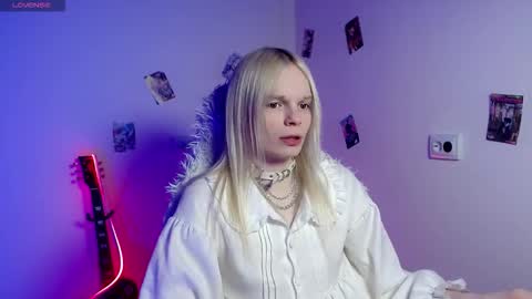 Snapshot of emily_nyaffe123 chatting on March 15, 2026, 7:09 pm Lia online show from March 15, 2026, 7:09 pm