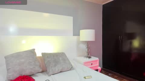 Emily  online show from December 21, 2024, 2:09 am