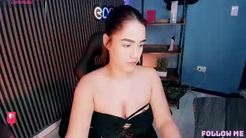 Emily  online show from June 26, 2026, 12:53 pm