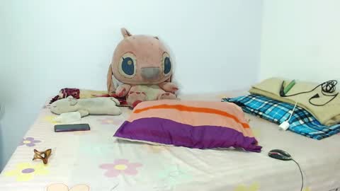 Snapshot of emily_rousxxx chatting on October 12, 2025, 10:53 pm Emily IGEmmily Baussa online show from October 12, 2025, 10:53 pm