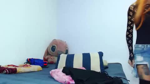 Snapshot of emily_rousxxx chatting on October 31, 2025, 9:38 pm Emily IGEmmily Baussa online show from October 31, 2025, 9:38 pm