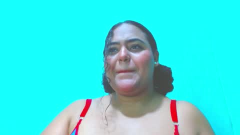 Snapshot of emily_sweet_23 chatting on December 30, 2024, 3:36 am Liss online show from December 30, 2024, 3:36 am