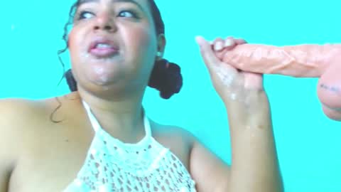 Snapshot of emily_sweet_23 chatting on January 5, 2025, 1:35 am Liss online show from January 5, 2025, 1:35 am