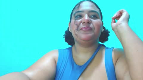 Snapshot of emily_sweet_23 chatting on February 21, 2025, 12:05 am Liss online show from February 21, 2025, 12:05 am