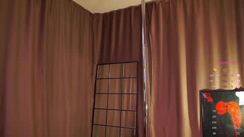 Lia online show from February 24, 2025, 9:00 am