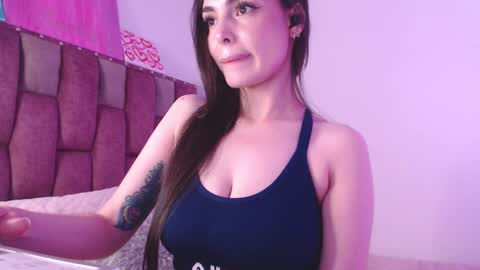 Snapshot of emily_w2 chatting on February 21, 2025, 8:49 pm emily_w2 online show from February 21, 2025, 8:49 pm