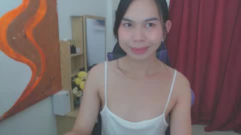 emily_xo143 online show from March 21, 2026, 9:36 am