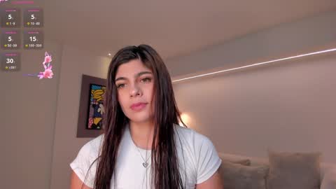 Snapshot of emilyarmstrong chatting on January 8, 2025, 12:58 pm Emily Armstrong online show from January 8, 2025, 12:58 pm