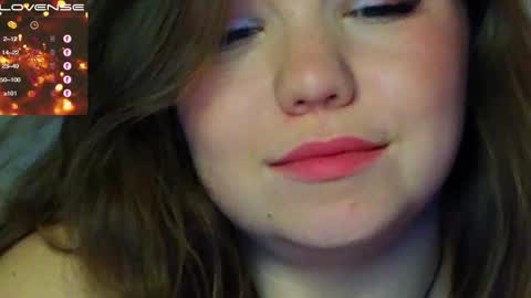 artist Emily online show from December 13, 2024, 10:23 pm