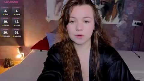 Snapshot of emilyart_ chatting on July 1, 2026, 7:02 pm artist Emily online show from July 1, 2026, 7:02 pm
