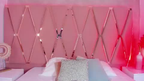 Snapshot of emilyblack_1 chatting on June 14, 2026, 1:14 am Emily online show from June 14, 2026, 1:14 am