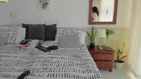 Snapshot of emilyboobs_ chatting on April 5, 2026, 12:46 pm Emily online show from April 5, 2026, 12:46 pm