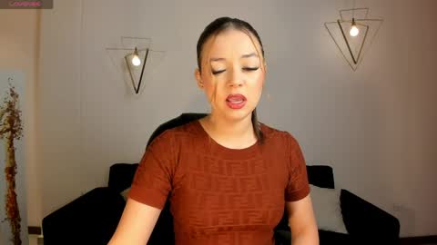 Snapshot of emilycarterr_ chatting on May 2, 2026, 10:31 am Emily Carter online show from May 2, 2026, 10:31 am