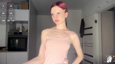 Snapshot of emilycutegirl chatting on August 2, 2026, 8:18 pm Emily online show from August 2, 2026, 8:18 pm
