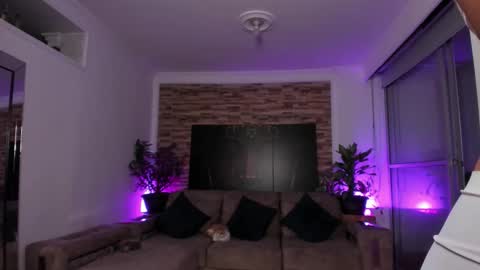 Snapshot of emilyfitness8 chatting on October 31, 2025, 11:39 pm emily online show from October 31, 2025, 11:39 pm