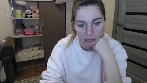 emilyfork online show from April 3, 2026, 4:49 pm