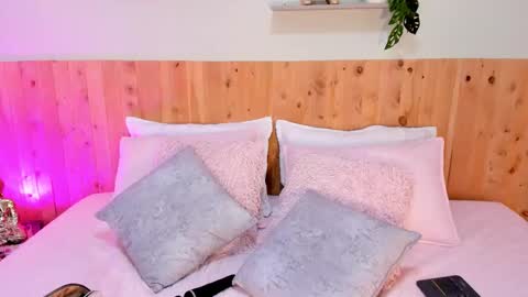 Emily online show from January 16, 2026, 7:40 pm