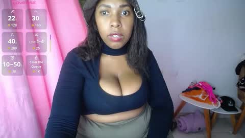 Snapshot of emilyhines__ chatting on September 16, 2025, 9:27 pm Emilyhines online show from September 16, 2025, 9:27 pm