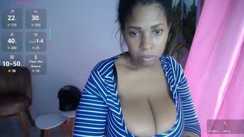Snapshot of emilyhines__ chatting on September 24, 2025, 7:39 pm Emilyhines online show from September 24, 2025, 7:39 pm