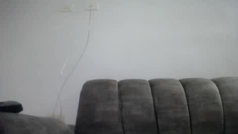 Snapshot of emilyhines__ chatting on May 18, 2026, 4:07 am Emilyhines online show from May 18, 2026, 4:07 am