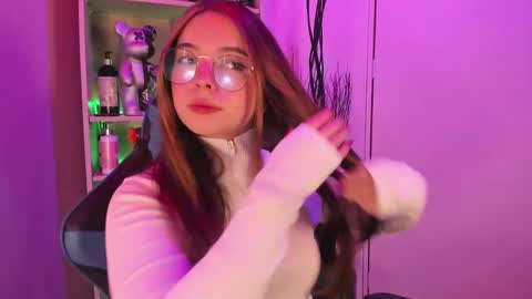 VALEEEN online show from February 1, 2025, 3:50 pm