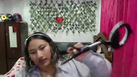 Emily Cortez online show from December 1, 2024, 10:21 pm