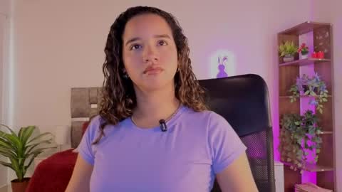 Snapshot of emilyrousex chatting on May 22, 2026, 6:13 pm emilyrousex online show from May 22, 2026, 6:13 pm