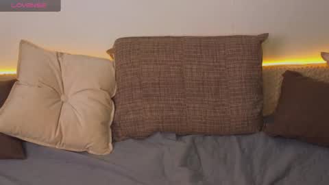 Emily wish-list  online show from January 22, 2025, 2:24 pm